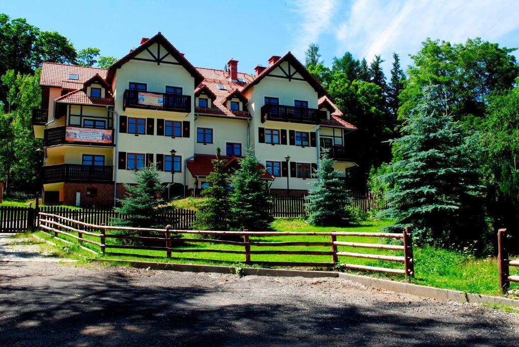Apartamenty Sun Seasons 24 - Rezydencja Parkowa Szklarska Poreba Bagian luar foto